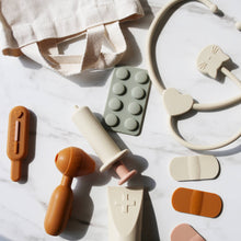 Load image into Gallery viewer, Silicone Doctor Kit Play Set