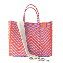 Load image into Gallery viewer, Positano Medium Crossbody by Tin Marin