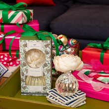 Load image into Gallery viewer, Silver Spruce Flower Diffuser