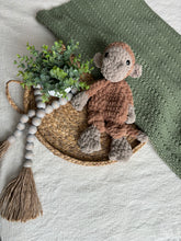 Load image into Gallery viewer, Handmade Snugglers
