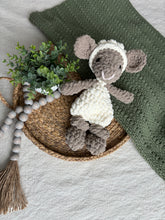 Load image into Gallery viewer, Handmade Snugglers