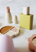 Load image into Gallery viewer, Silicone Hair and Makeup Play Set