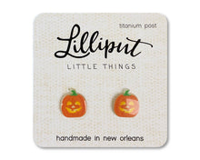 Load image into Gallery viewer, Halloween Earrings