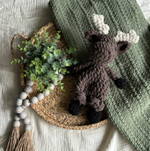 Load image into Gallery viewer, Handmade Snugglers