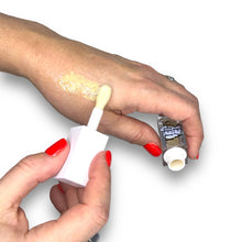 Load image into Gallery viewer, Lip Oils