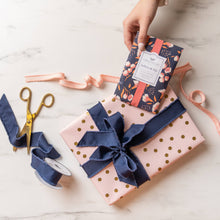 Load image into Gallery viewer, Saffron & Silk Large Sachet 18 Pack