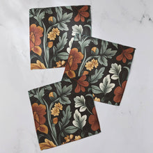 Load image into Gallery viewer, Classic Floral Dishcloth Set