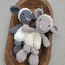 Load image into Gallery viewer, Handmade Snugglers