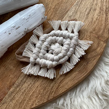 Load image into Gallery viewer, Macramé Headbands