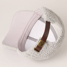 Load image into Gallery viewer, Sherpa Baseball Hats
