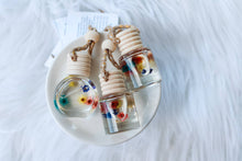 Load image into Gallery viewer, Sea Salt &amp; Nectar Car Diffuser 
