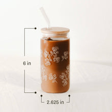 Load image into Gallery viewer, Holly Can Glass
