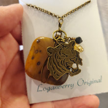Load image into Gallery viewer, Handmade Tiger Necklaces
