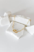 Load image into Gallery viewer, Leah Necklace with carabiner | 18k gold plated
