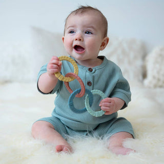 Itzy Rings™ Linking Ring Set - Olita Gifts & Goods