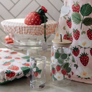 Strawberry Patch Can Glass - Olita Gifts & Goods