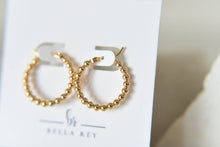 Load image into Gallery viewer, Vivi Hoops

