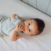 Load image into Gallery viewer, Silicone Teething Mitts
