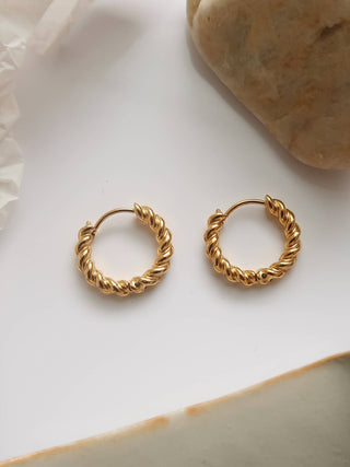 Cere 18K Gold Non-Tarnish Twisted Hoop Earrings: Yellow Gold / Round - Olita Gifts & Goods