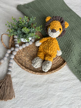 Load image into Gallery viewer, Handmade Snugglers
