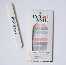 Load image into Gallery viewer, Ivy &amp; Ash Nail File
