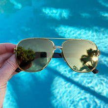 Load image into Gallery viewer, FREYRS Carter Sunglasses
