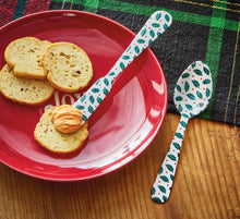 Load image into Gallery viewer, Tis The Season Enamel Spreader
