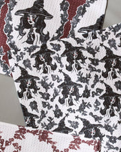 Load image into Gallery viewer, Witchy Blooms Dishcloth Set
