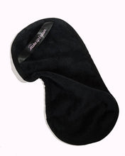 Load image into Gallery viewer, Chic Black MakeUp Eraser PRO
