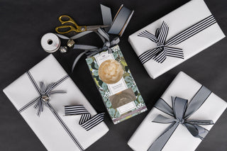 Shimmering Snowberry Flower Diffuser - Olita Gifts & Goods
