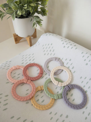 Itzy Rings™ Linking Ring Set - Olita Gifts & Goods