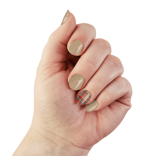 London Holiday | Beige with Plaid Accent Winter Nail Wraps - Olita Gifts & Goods