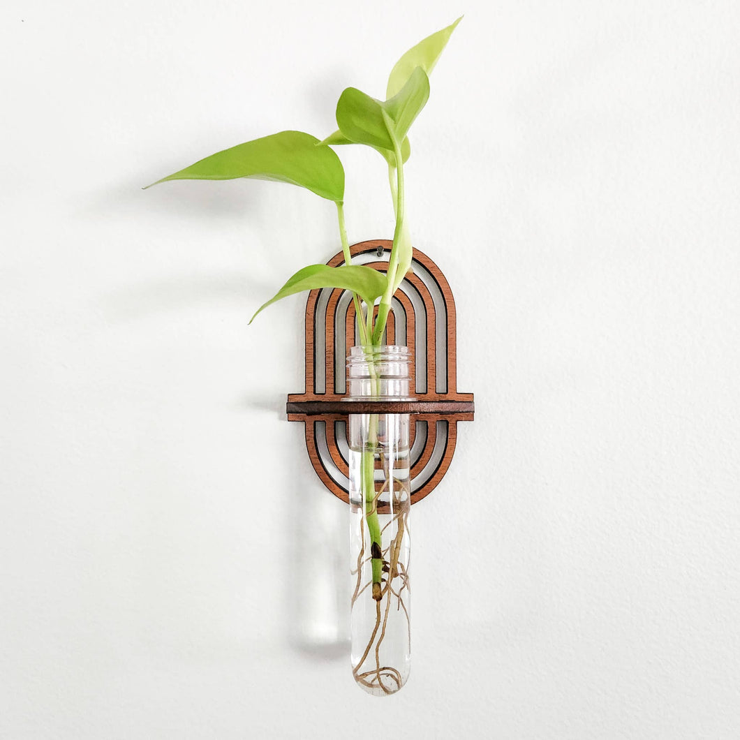 Wall Hanging Propagation Station