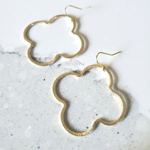 Load image into Gallery viewer, *BEST SELLER* Gold Quatrefoil Earrings
