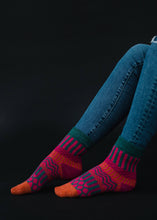 Load image into Gallery viewer, Fuchsia, Green &amp; Pink Pattern Socks
